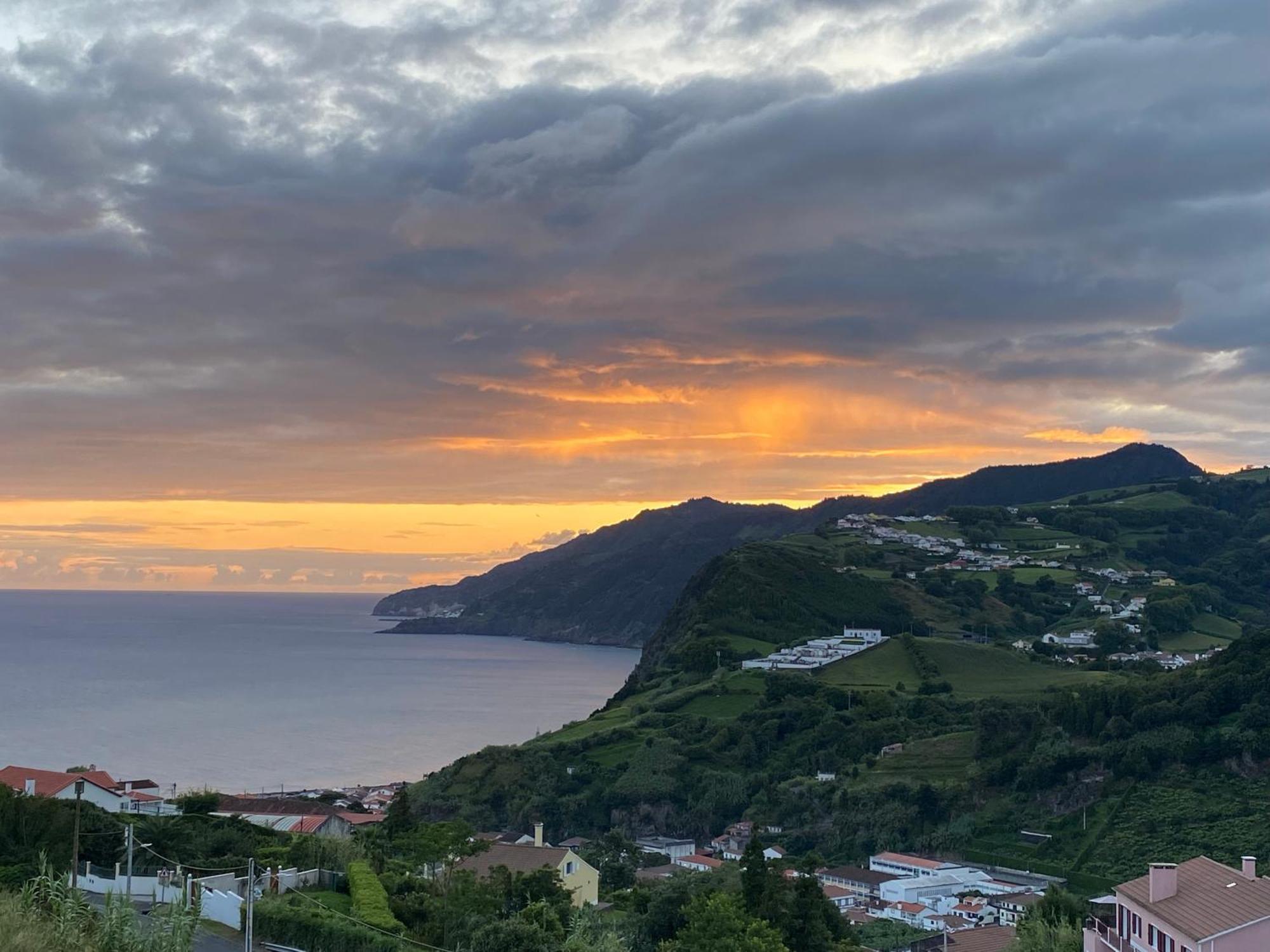 Homestay Vista Do Topo *